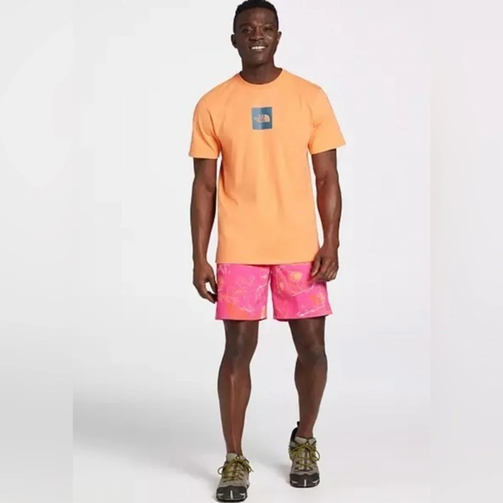 THE NORTH FACE Wander Shorts Pink Flower Lightweight FlashDry NWT Size XXL - Picture 4 of 13